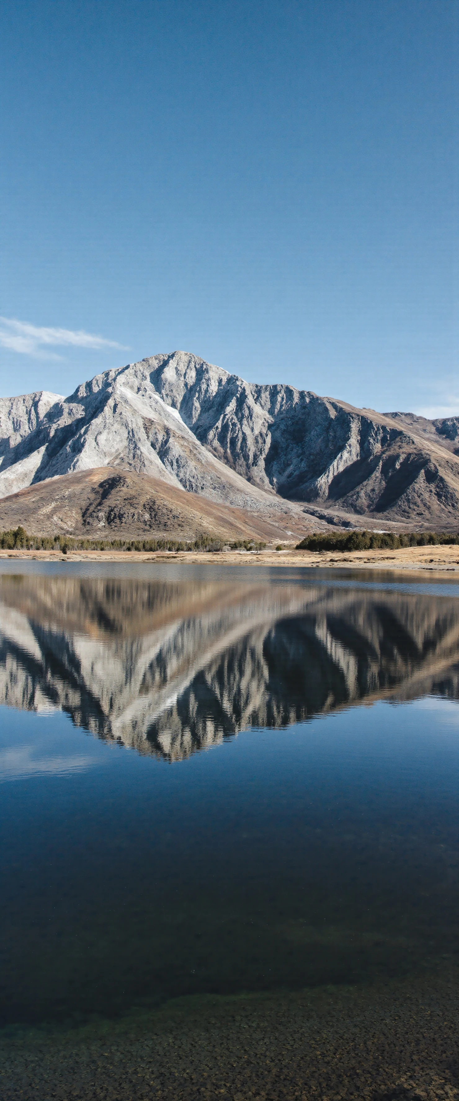 Majestic Mountain Reflection in Calm Lake #40137