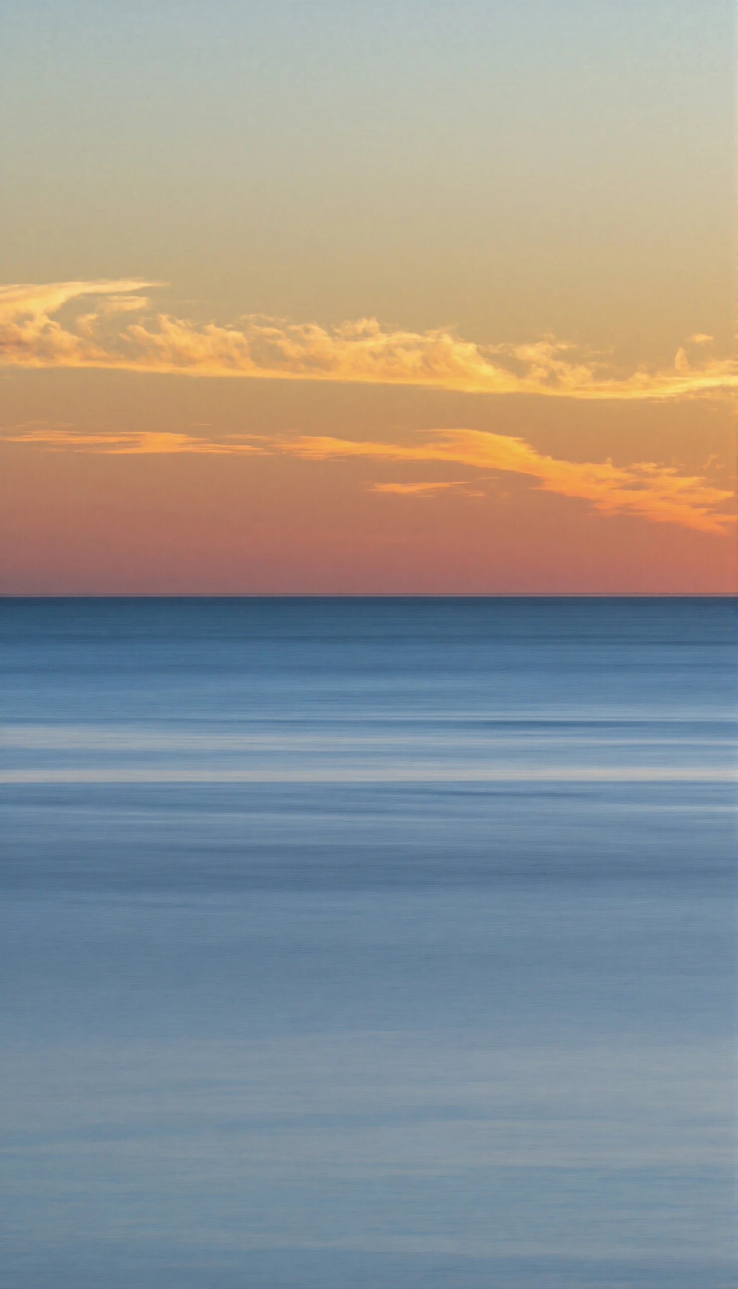 Serene Ocean Horizon at Sunset #40908